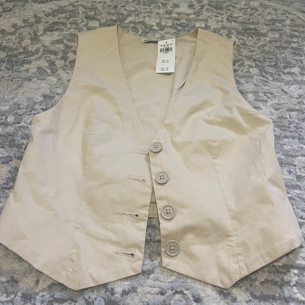Abercrombie & Fitch Tailored Vest - Cream